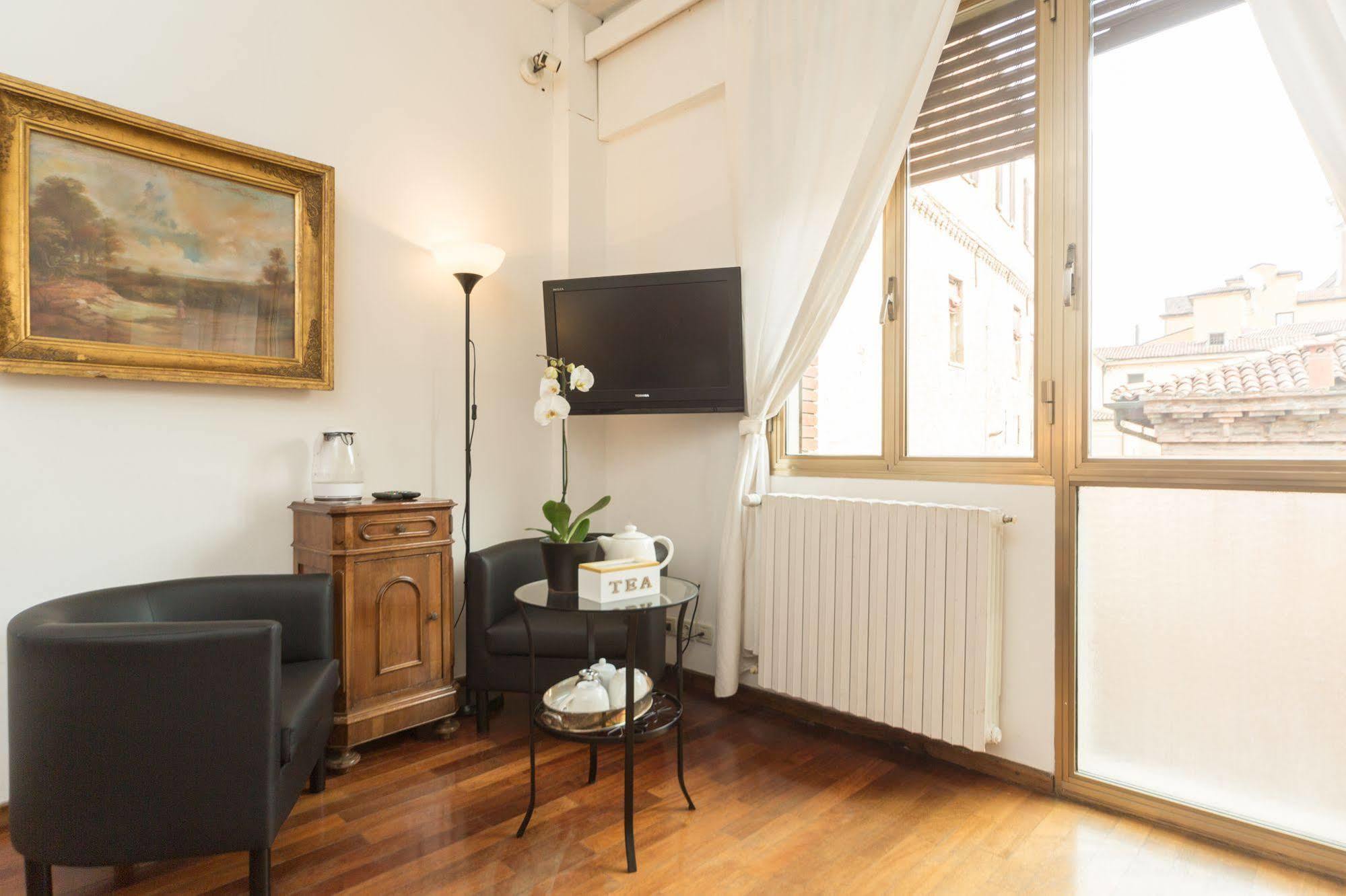 Cristina Rossi Bed&breakfast 3*